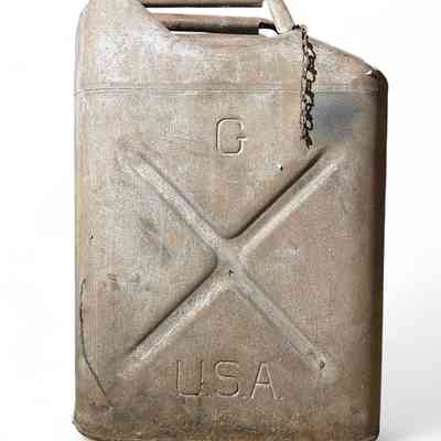 1941 Wheeling Jerrycan