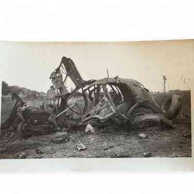Destroyed Peugeot 402