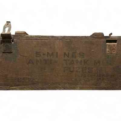 M1 anti-tank mine crate