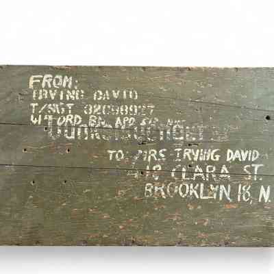 Repurposed Dunkelsuchgerat 41 crate, Irving David