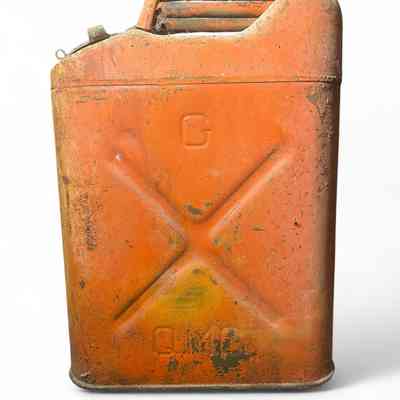 1945 Wheeling Jerrycan
