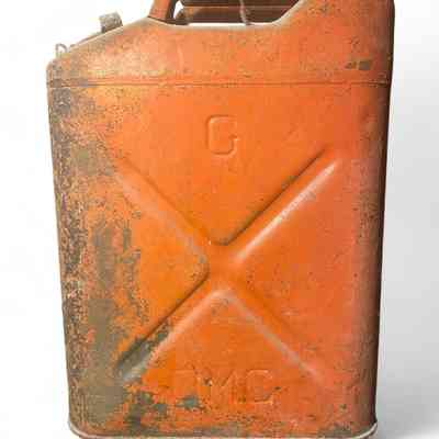 1945 Wheeling Jerrycan