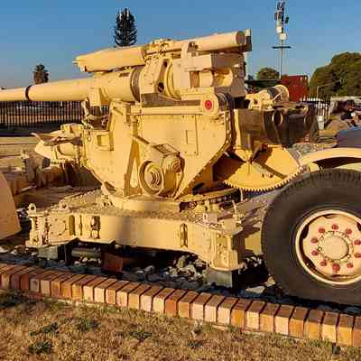 QF 3.7-inch Anti Aircraft Gun Mk2 - with travelling carriage