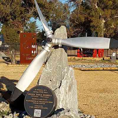 Roger Bushell Memorial (Royal Airforce)