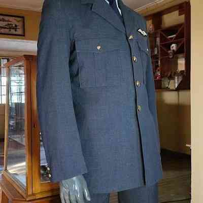 South African Air Force Officer - Pilots full dress Uniform with Rank - 1980s