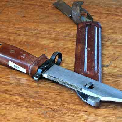Russian AK47 Bayonet & Scabbard Izhevsk