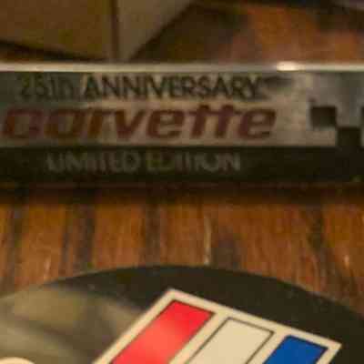 Takeoff console emblem for 25th anneversary corvette 473296