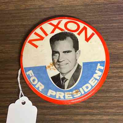 Richard Nixon Button