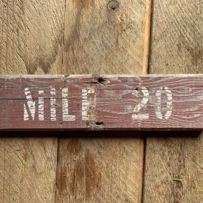 'Mile 20' Sign