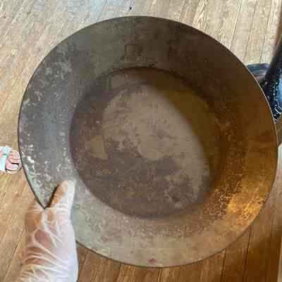 Eli Christiansen’s gold pan