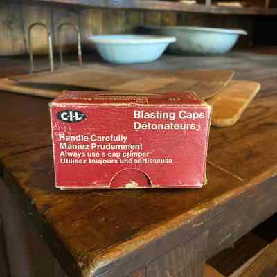 Blasting Caps Box