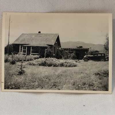 'Harry King House Lazelle Ave'