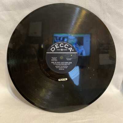 'When The White Lilacs Bloom Again; Blue Blues' Record