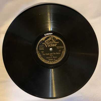 'The Clock and The Banjo; Lolly Pops'