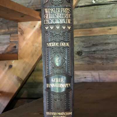 ‘Winkler Prins Geïllustreerde Encyclopædie’ 8