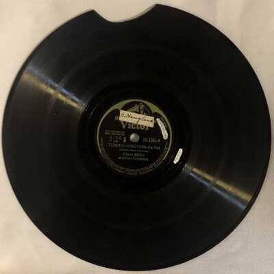 'Tuxedo Junction; In the Mood' Record