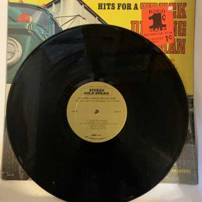 Big Dave and the Tennessee Tailgaters; Hits for a Truck Driving Man' Record