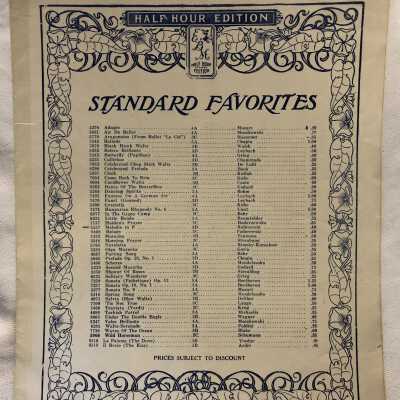 'Standard Favorites' Sheet Music
