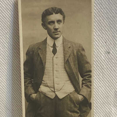 'Louis Bradfield' 1903