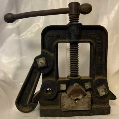 Pipe Vice