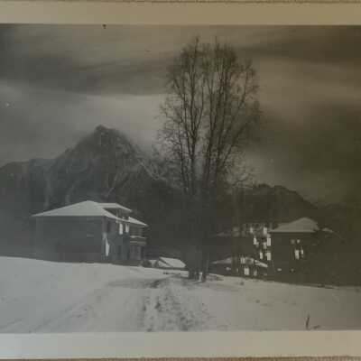 ‘Wrinch Memorial Hospital and Nurses’ Home Dec. 1942’