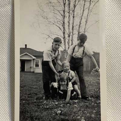 ‘… Teddy & Anne Gould, Hazelton - June 1944’