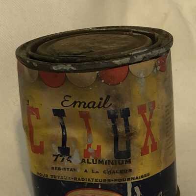 Can of Aluminum Engine enamel