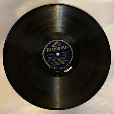 'Don't Sit Under the Apple Tree; The Lamplighter's Serenade' Record
