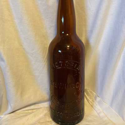 'Victoria Brewing Co' Bottle