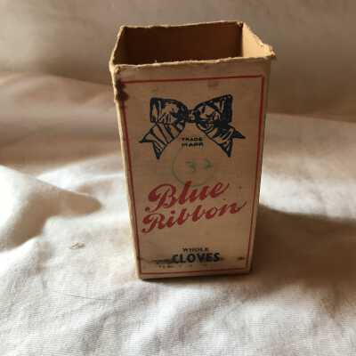 'Blue Ribbon Whole Cloves' Box