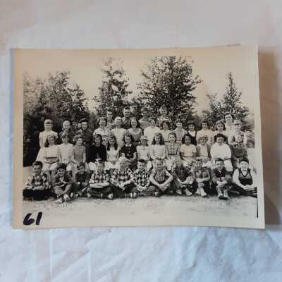 'Riverside Gr.4 class'