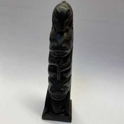 Argylite Totem
