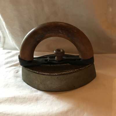 'Jas. Smart Mfg. Co' Sad Iron with Handle