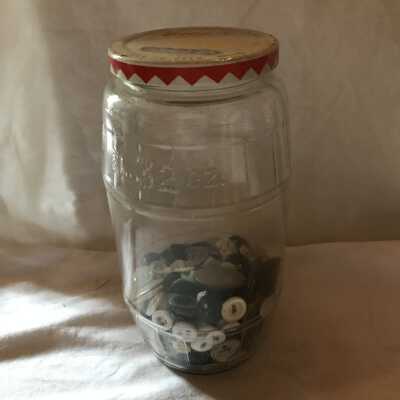 Jar of Buttons