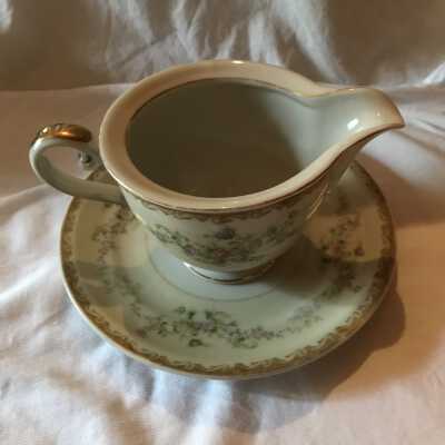 Creamer and Plate Set