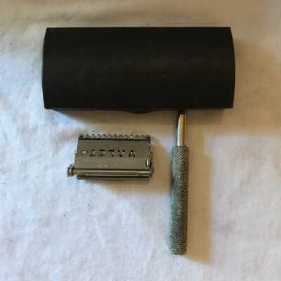 'Auto Strop' Razor