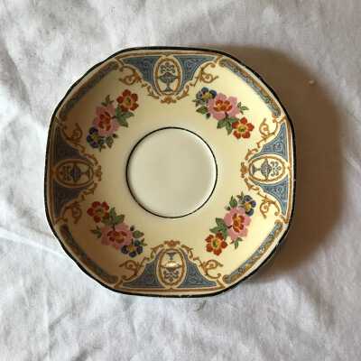 Saucer Set