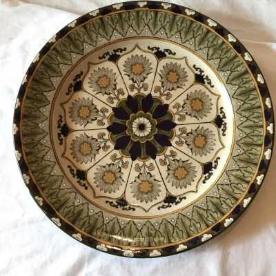 Plate