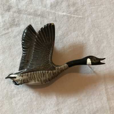 Goose Pin