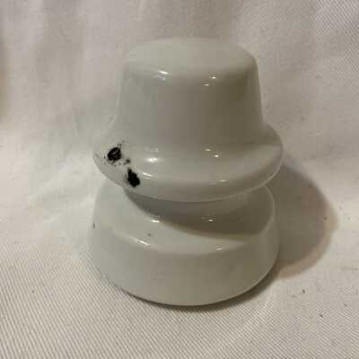 White Insulator