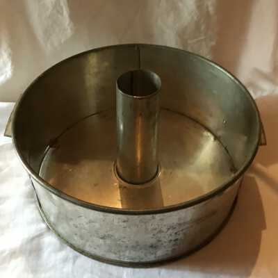 Cake Tin