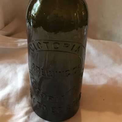 'Victoria Brewing Co' Bottle