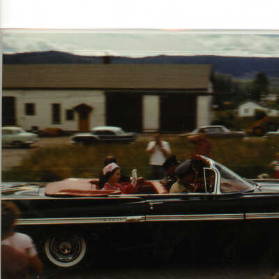 Queen Elizabeth Visit, Slide