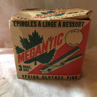 'Megantic' Clothes Pins Box
