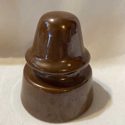 Brown Insulator