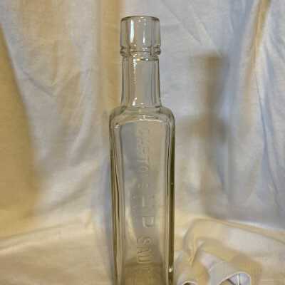 'Gartons HP Sauce' Bottle
