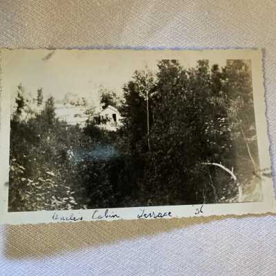 'Uncles Cabin Terrace 36'