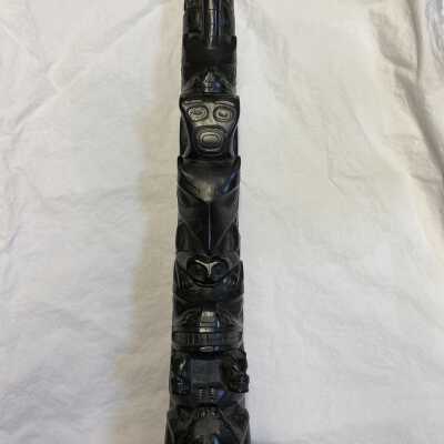 Argylite Totem