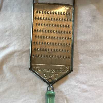 '3 In 1 Lightning Shredder' Grater