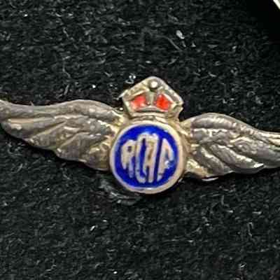 RCAF Sweetheart Pin